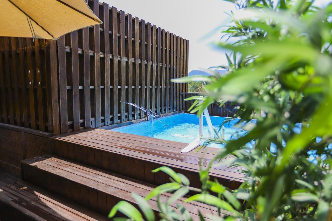 Penatess Pool Villa Chungju Buitenkant foto