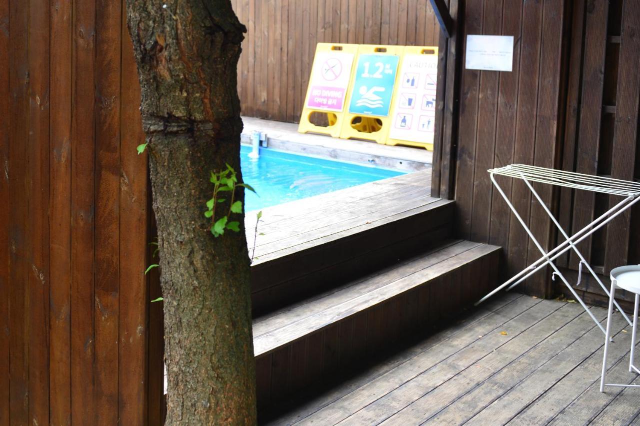 Penatess Pool Villa Chungju Buitenkant foto